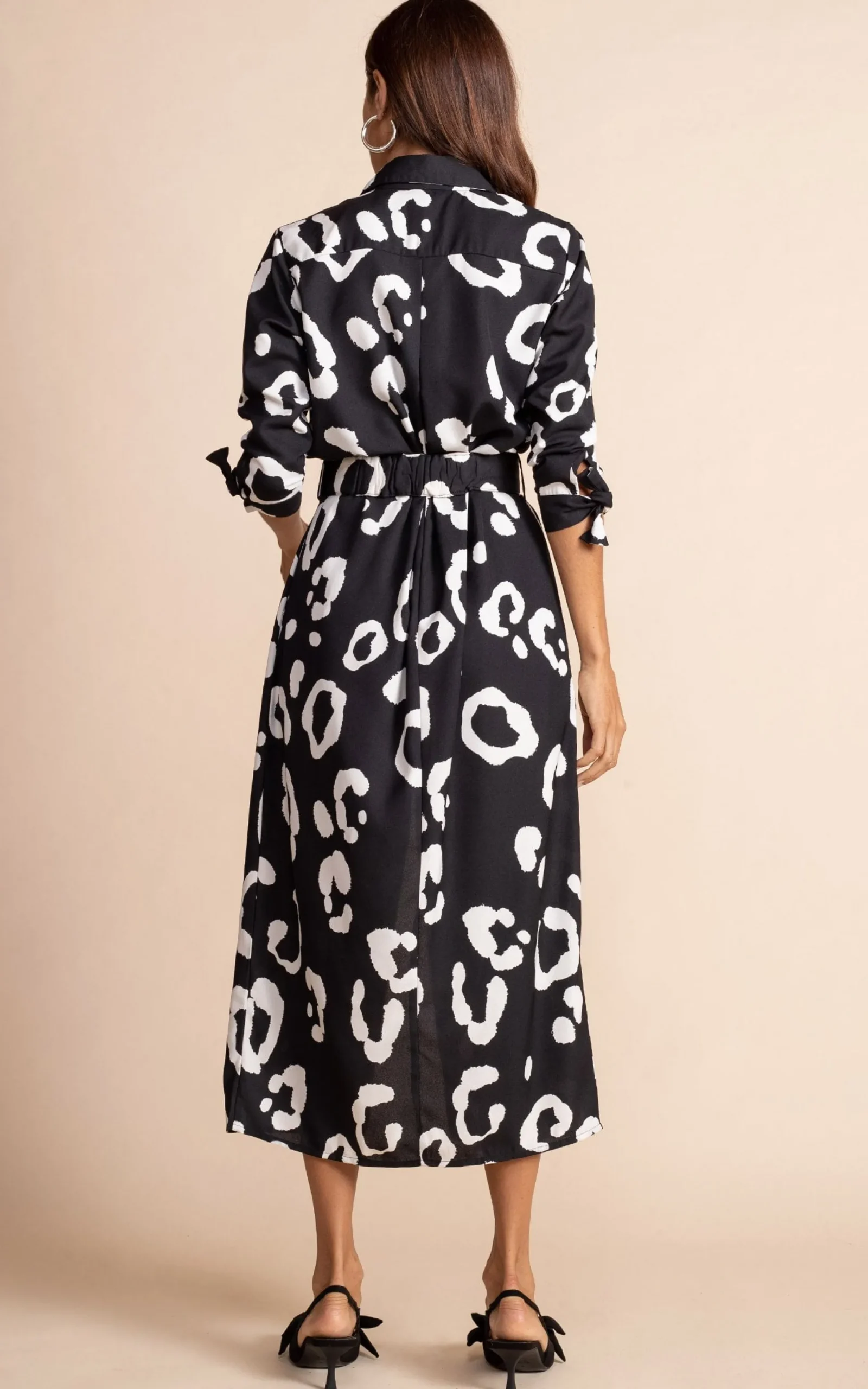 Alva Midi Shirt Dress In Oversized Mono Leopard
