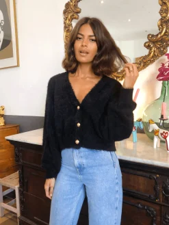 Ariana Cropped Cardigan In Black