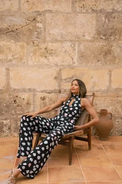 Cypress Jumpsuit In Mono Daisy
