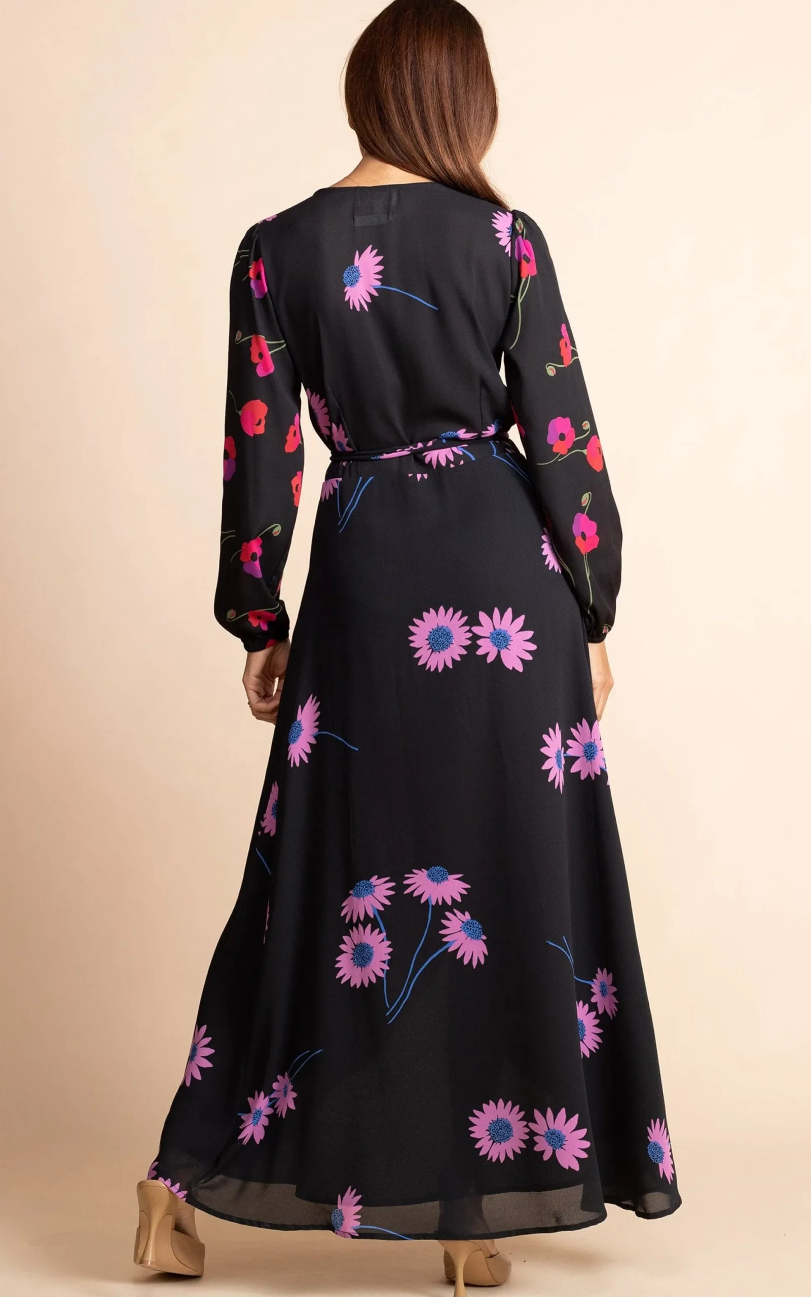 Jagger Maxi Wrap Dress In Pink Daisy On Black Mix