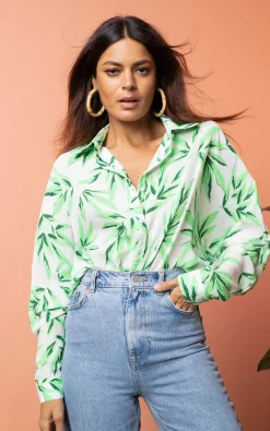 Keaton Shirt In Tropic Green On White