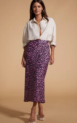 Renzo Skirt In Black On Pink Leopard
