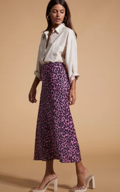Renzo Skirt In Black On Pink Leopard