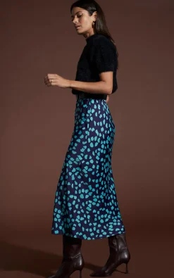 Renzo Skirt In Ice Blue On Navy Cloud