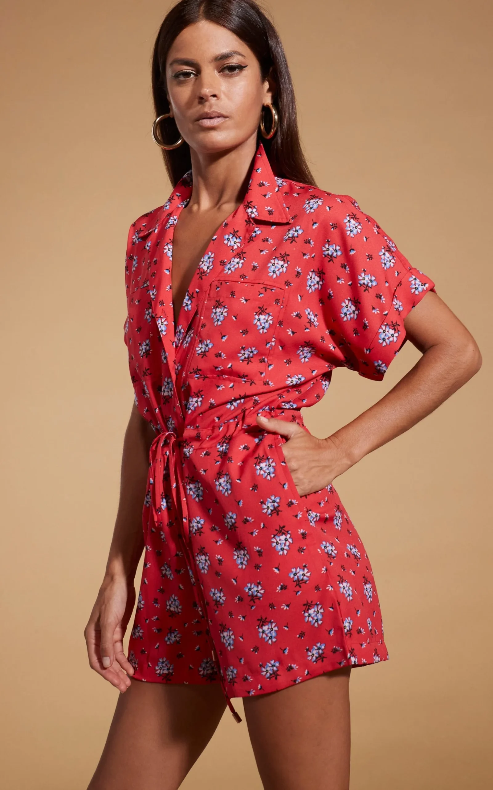 Rizzo Shirt Playsuit In Red Daisy