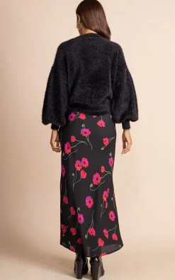 Sophie Skirt In Poppies On Black