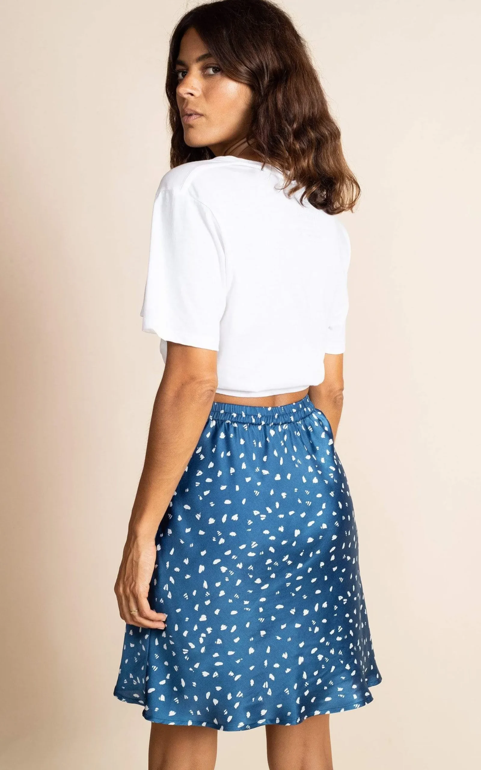 Stevie Mini Skirt In Abstract White On Navy