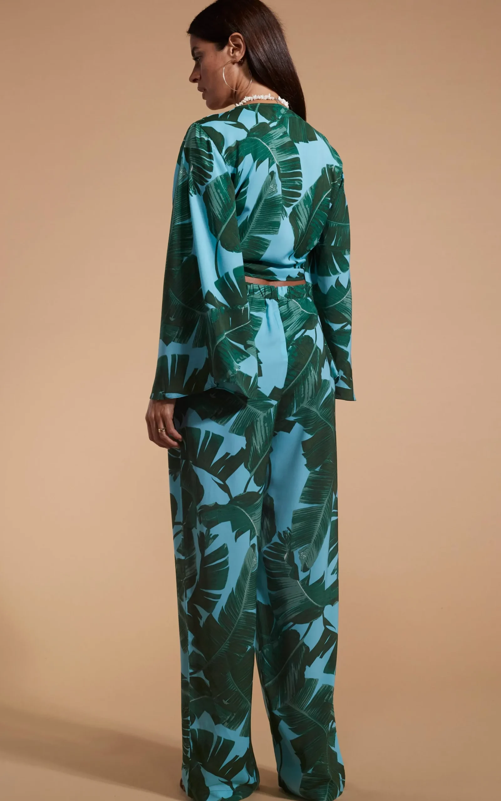 Takumi Top In Vintage Palm Blue Base